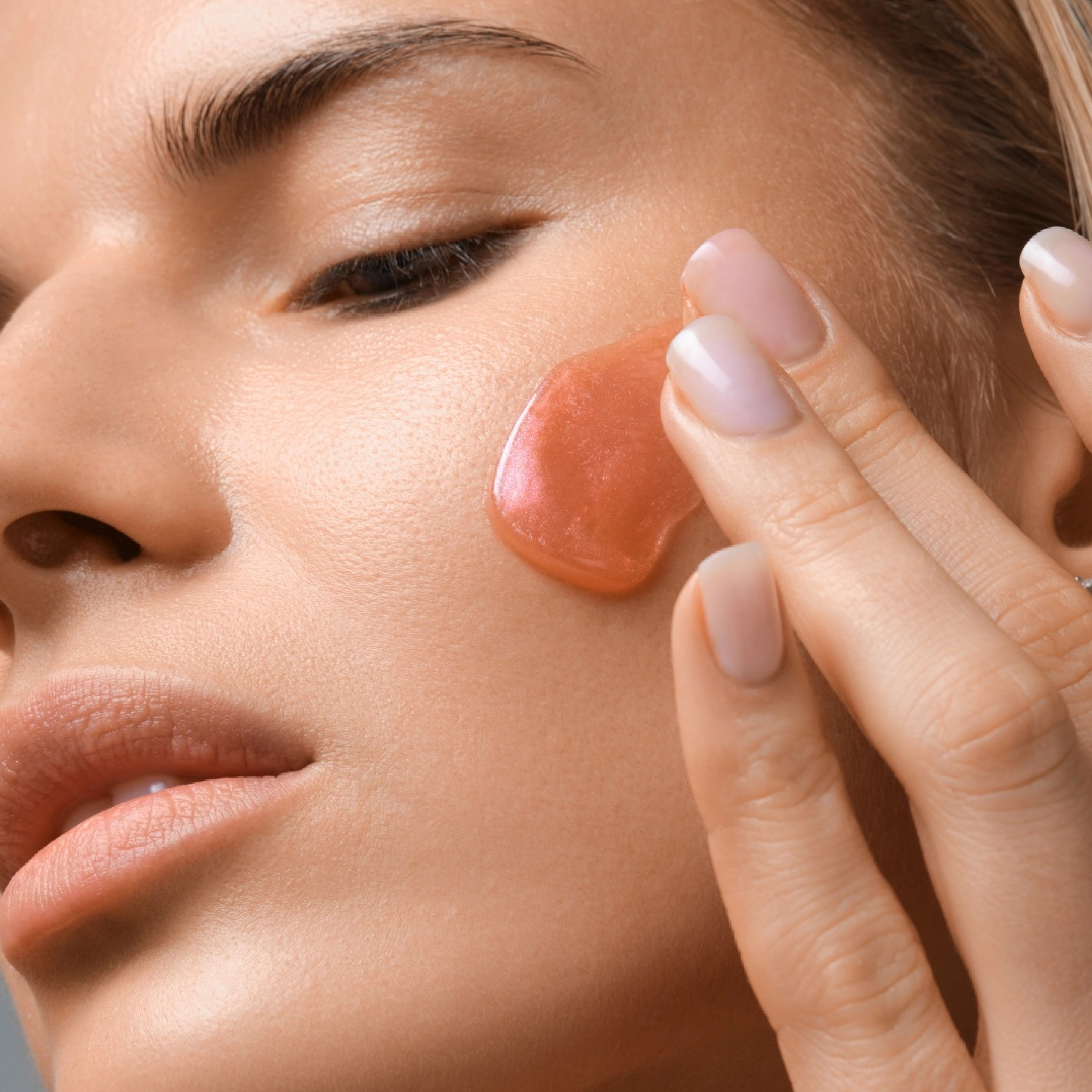Нічний бальзам для обличчя з екстрактом троянди Face Night Balm Rose LA SULTANE DE SABA Обʼєм 100 мл — фото 3