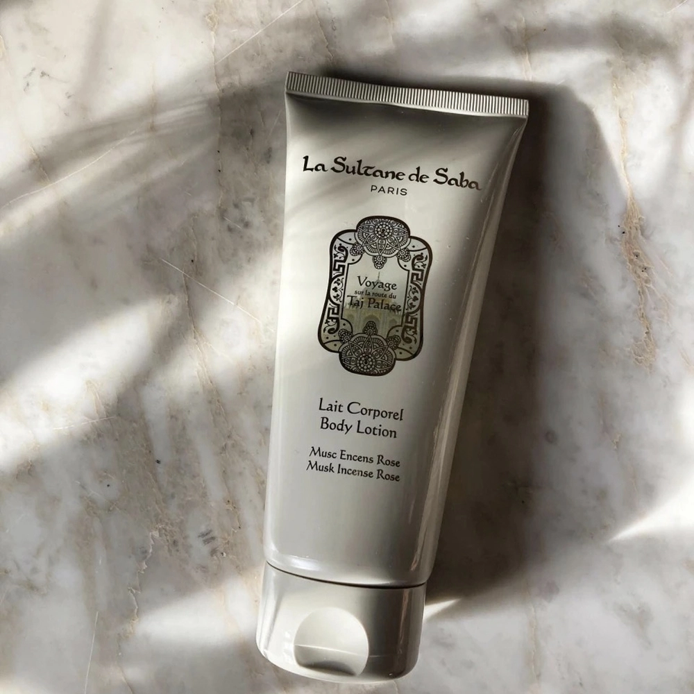 Молочко для тела Мускус, Роза, Ладан Body Lotion Musk Incense Rose LA SULTANE DE SABA Объем 200 мл — фото 3