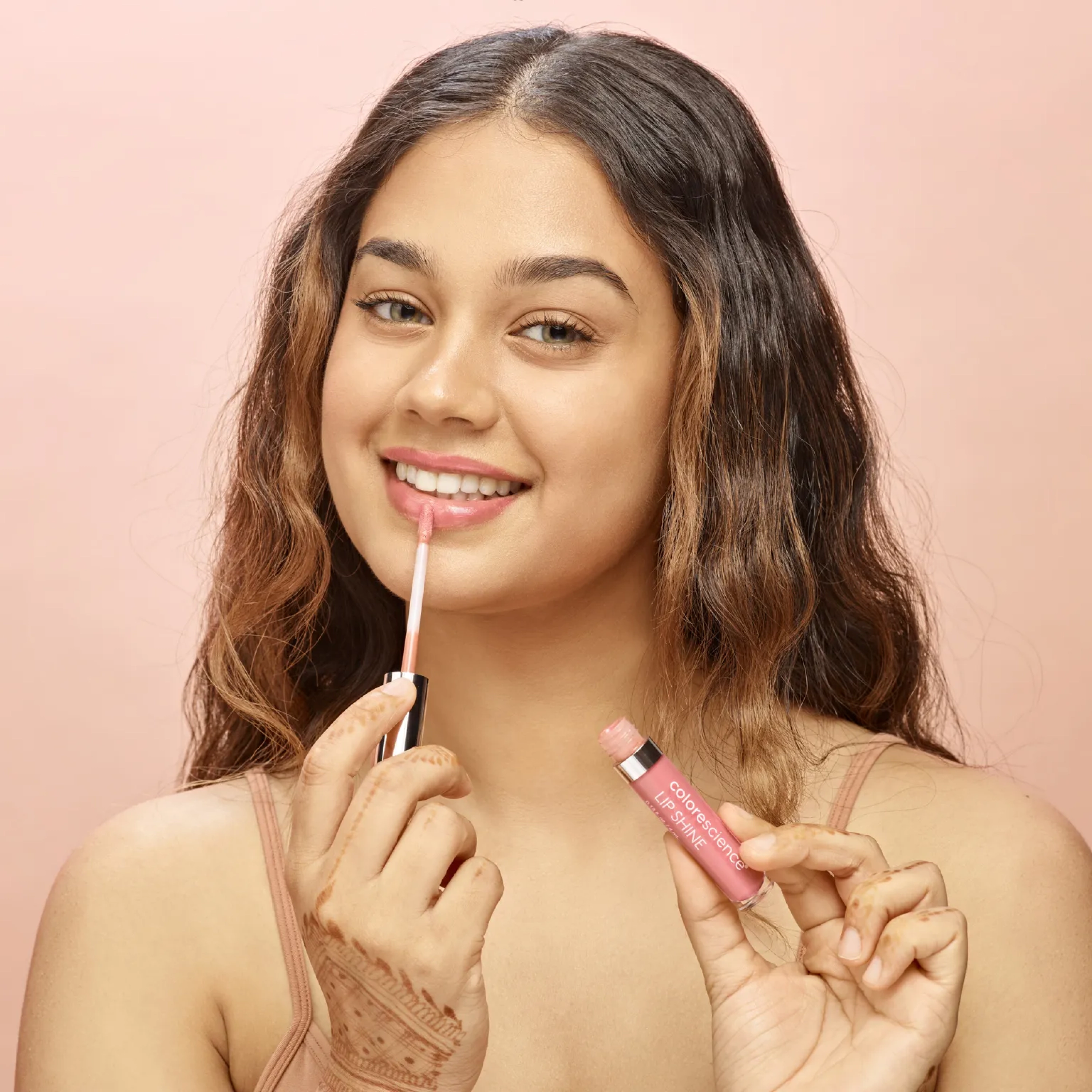 Блеск для губ Lip Shine  SPF 35 COLORESCIENCE Оттенок Pink — фото 3