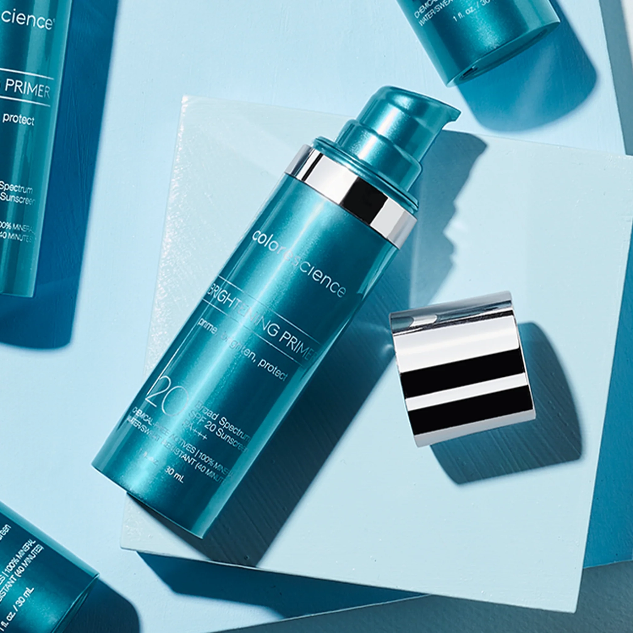 Oсвітлювальний праймер для обличчя Brightening Primer SPF 20 COLORESCIENCE Обʼєм 30 мл — фото 4