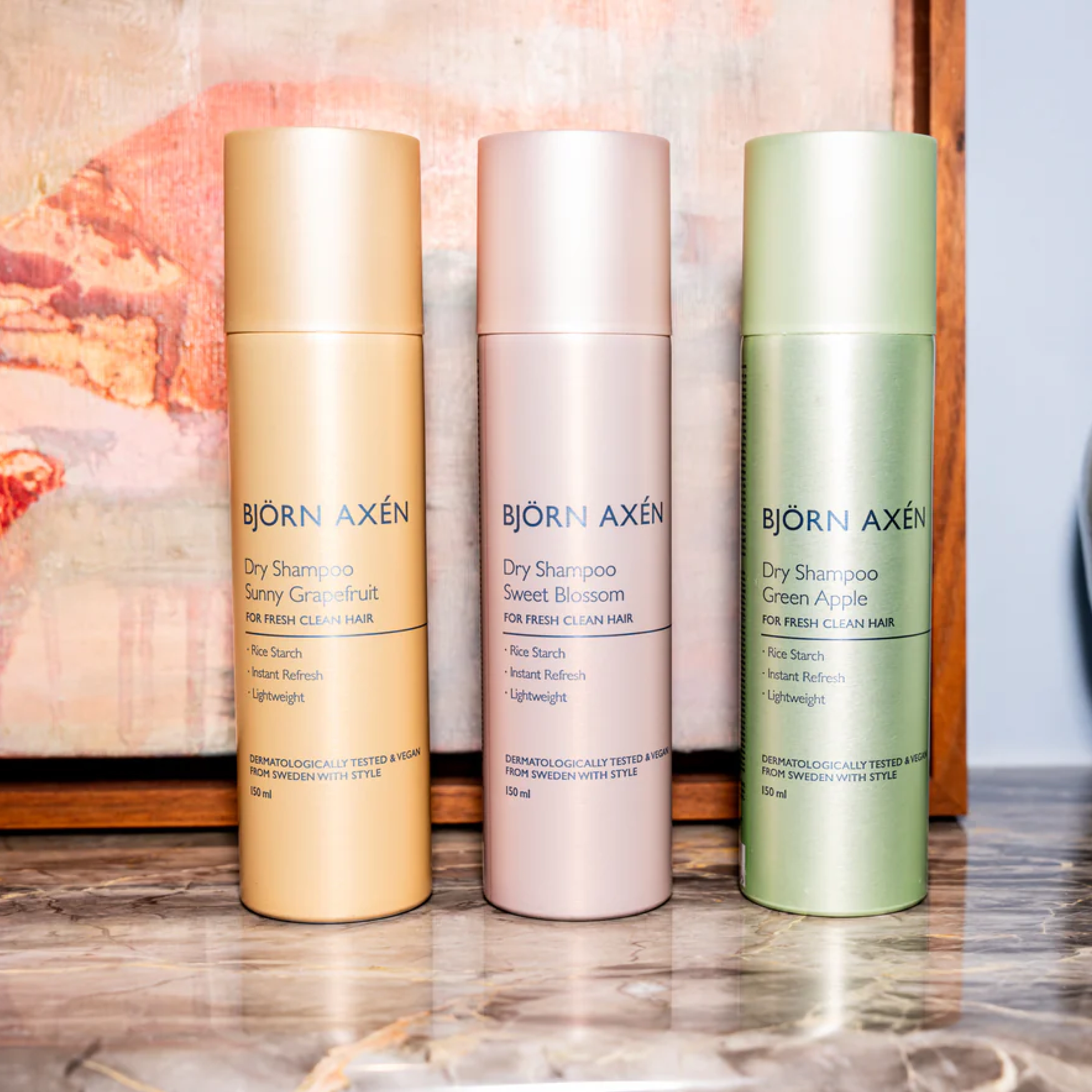 Сухой шампунь "Сладкий цвет" Dry Shampoo Sweet Blossom BJÖRN AXÉN Объем 150 мл — фото 6