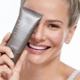 Мультикислотный пилинг для лица Pro Strength Multi-Acid Micro Peel³ MELUMÉ SKINSCIENCE Объем 100 мл — фото 4