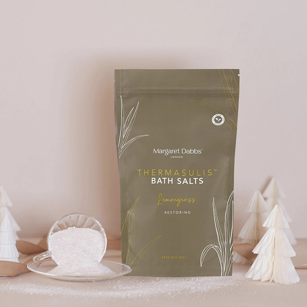 Восстанавливающая соль для ванны с лемонграссом Thermasulis™ Restoring Lemongrass Bath Salts MARGARET DABBS LONDON Объем 250 мл — фото 4