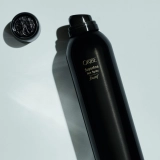 Спрей для надсильної фіксації "Лак-невагомість" Superfine Strong Hair Spray ORIBE Обʼєм 301 мл — фото 2