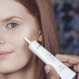 Сяюча основа під макіяж Instant Eclat SISLEY PARIS Обʼєм 30 мл — фото 6