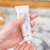 Зволожувальний матувальний крем з тропічними смолами Mattifying Moisturizing Skincare With Tropical Resins SISLEY PARIS Обʼєм 50 мл — фото 3