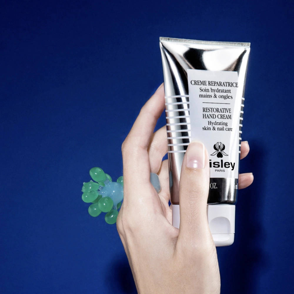 Зволожувальний крем для рук та нігтів Restorative Hand Cream SISLEY PARIS Обʼєм 75 мл — фото 4