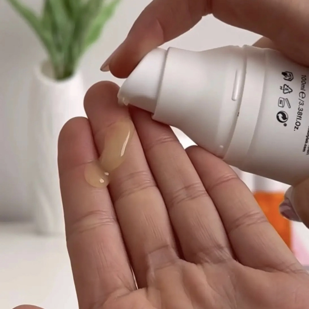 Невидимий сонцезахисний крем SPF 50+ Invisible Sunscreen SPF 50+ TRANSPARENT LAB Обʼєм 100 мл — фото 3