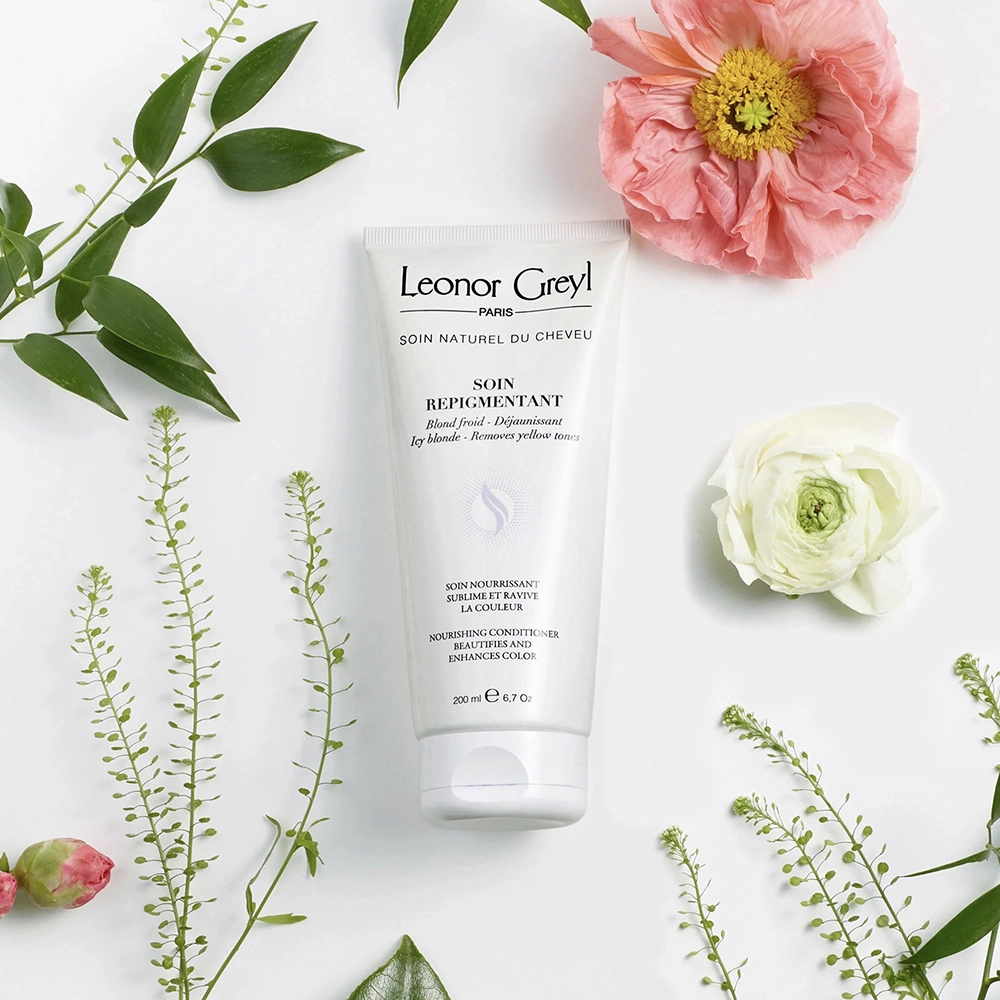 Зволожуючий кондиціонер для покращення кольору блонду Soin Repigmentant Icy Blonde LEONOR GREYL Обʼєм 200 мл — фото 3