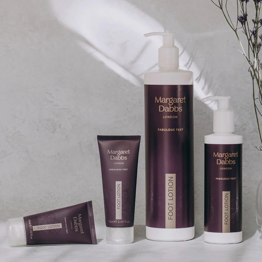 Інтенсивний зволожуючий лосьйон для ніг Intensive Hydrating Foot Lotion MARGARET DABBS LONDON Обʼєм 100 мл — фото 3