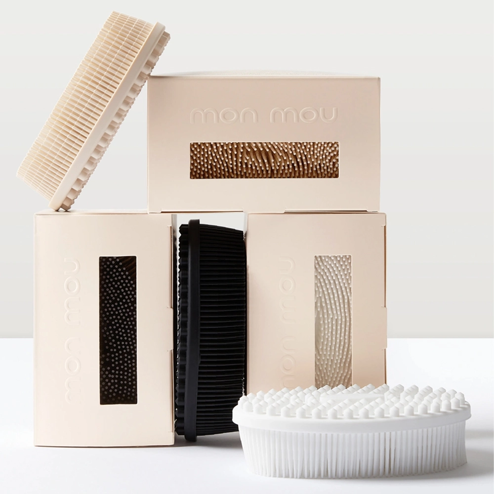 Силіконова щітка для тіла Soft Body Brush MON MOU Відтінок Nude — фото 4