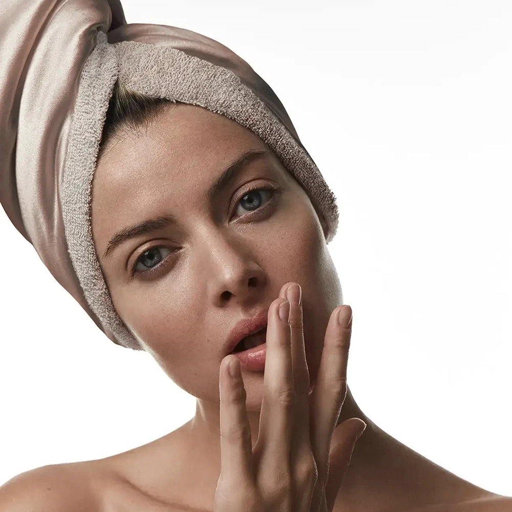 Шелковое полотенце-тюрбан с махрой Soft Silk Turban MON MOU Оттенок Beige — фото 3