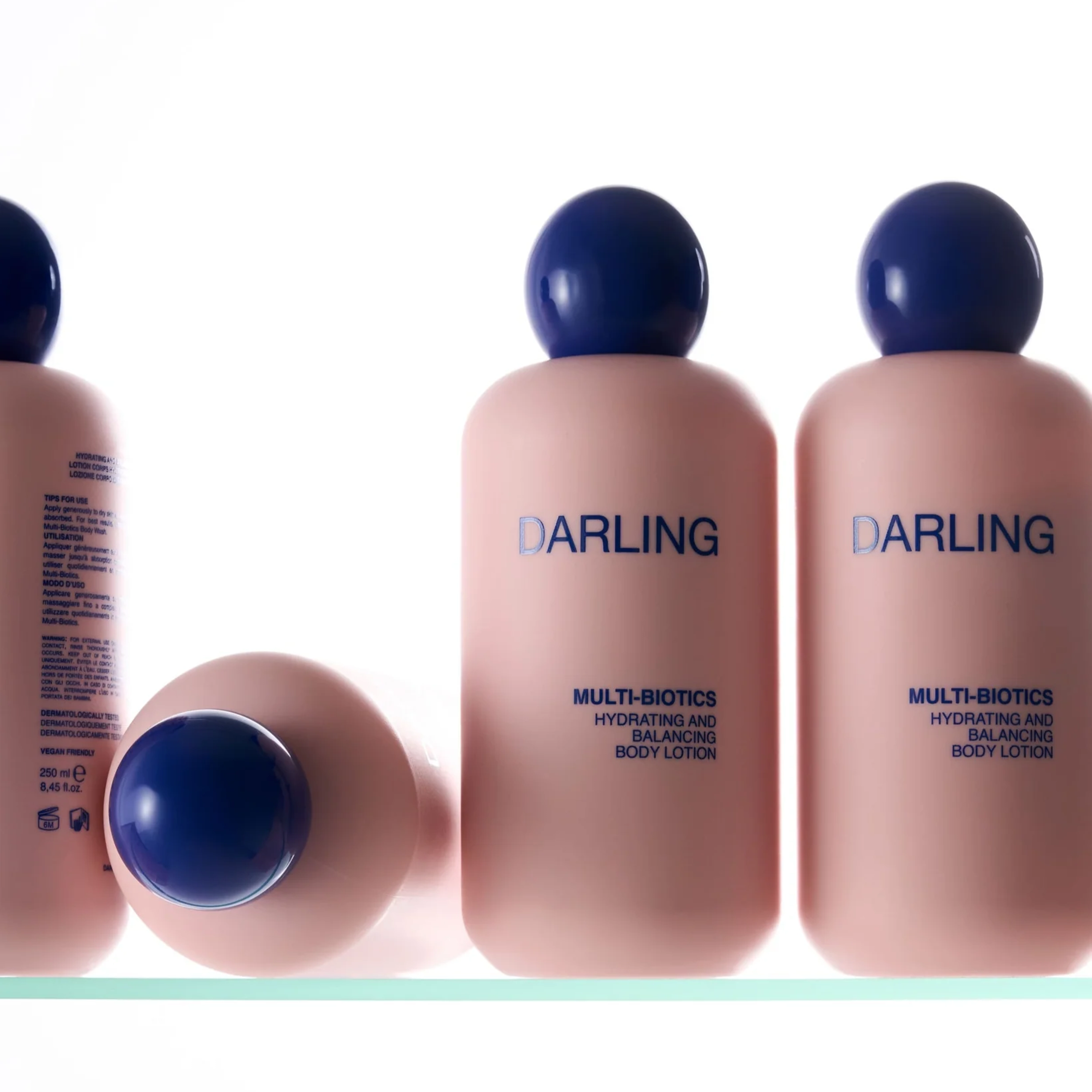 Мультибіотик: зволожувальний лосьйон для тіла Multi-Biotics Hydrating and Balancing Body Lotion DARLING Обʼєм 250 мл — фото 4