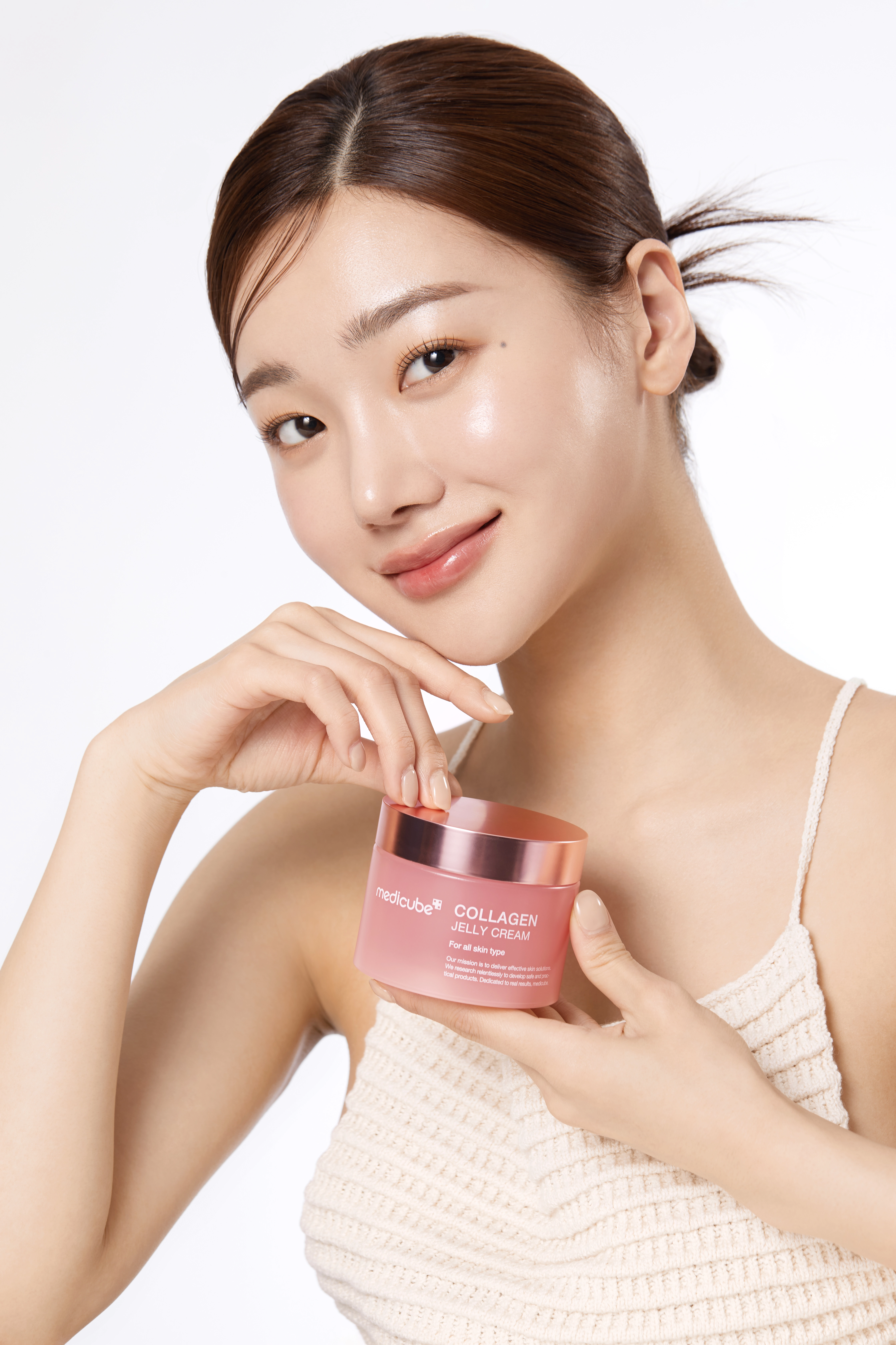 Лёгкий крем с коллагеном Collagen Jelly Cream MEDICUBE Объем 110 мл — фото 5