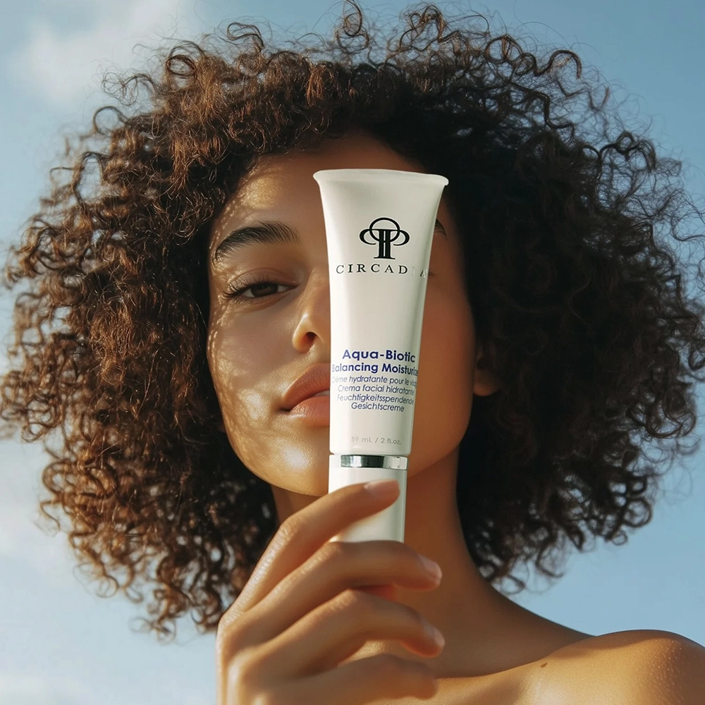 Увлажняющий крем с пробиотиками Aqua-Biotic Balancing Moisturizer CIRCADIA Объем 59 мл — фото 3