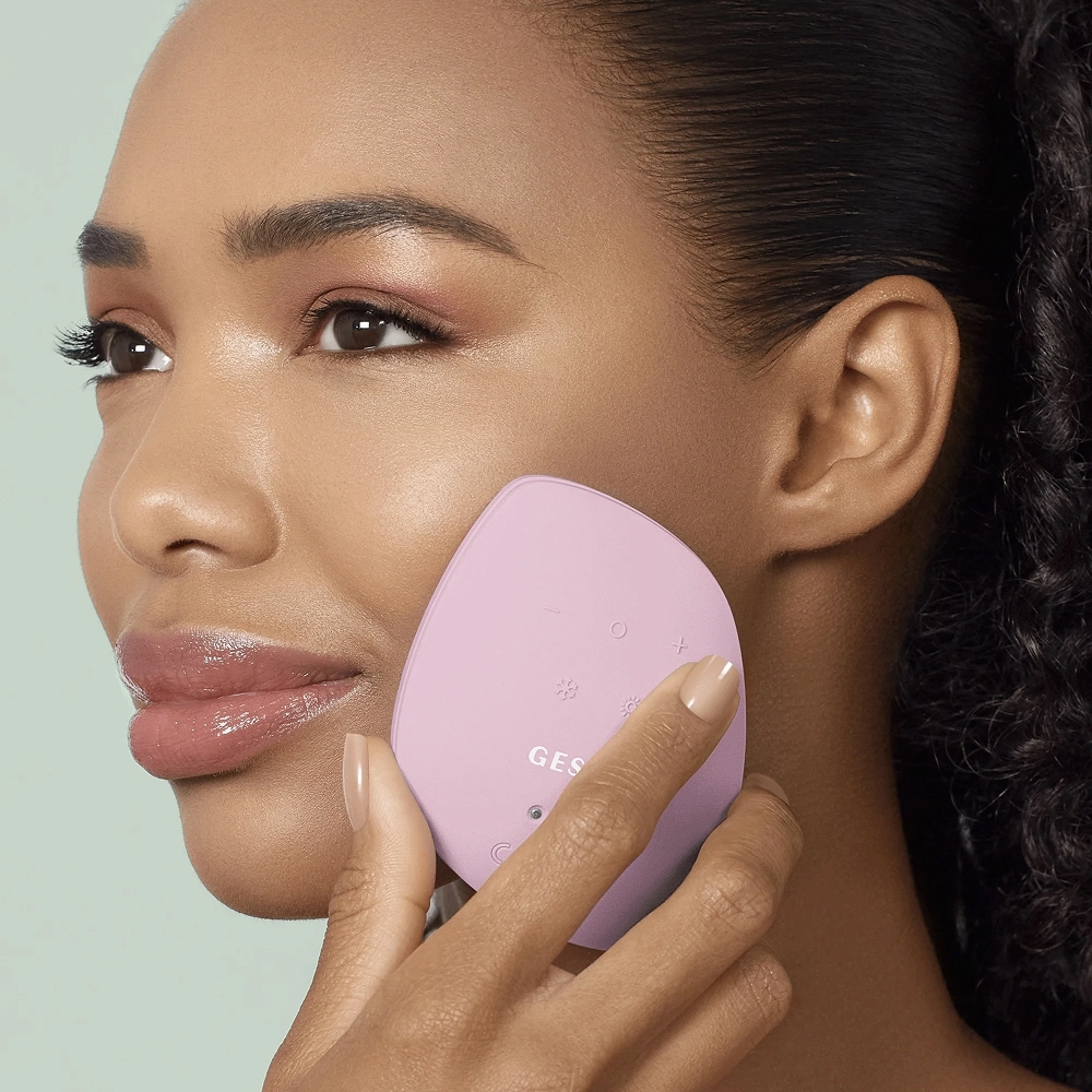 Звукова маска тепло та холод 9 в 1 Sonic Warm & Cool Mask 9 in 1 GESKE Відтінок Pink — фото 5