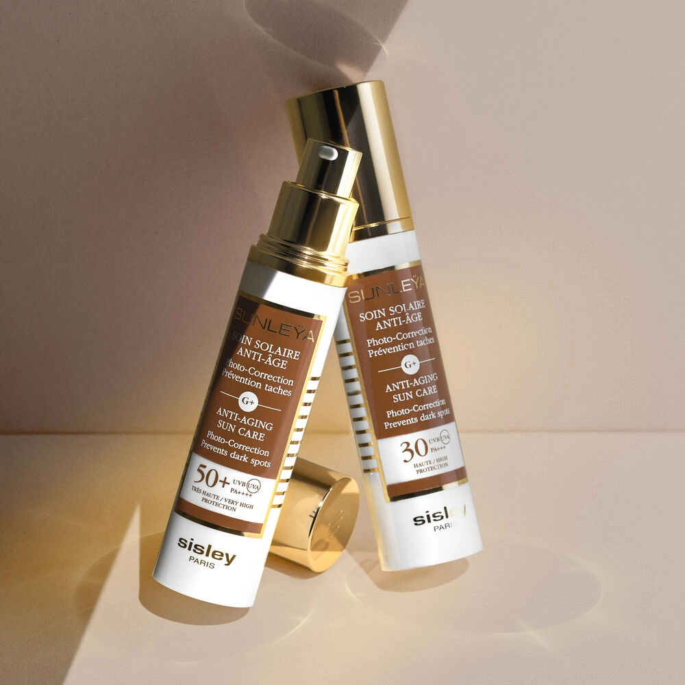 Антивіковий сонцезахисний крем для шкіри обличчя з SPF30  PA+++ Sunleÿa Anti-Aging Sun Care SPF30 SISLEY PARIS Обʼєм 50 мл — фото 5