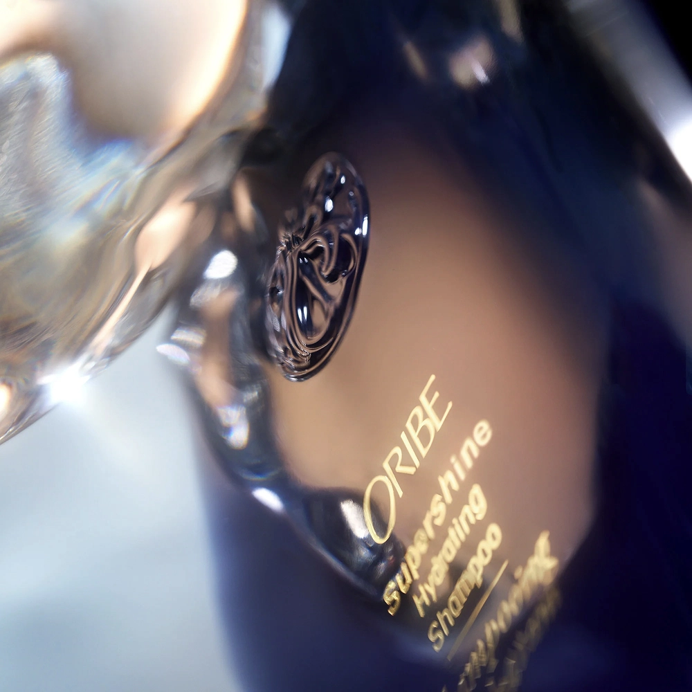 Шампунь для блиску волосся "Дорогоцінне сяйво" Supershine Hydrating Shampoo ORIBE Обʼєм 250 мл — фото 6
