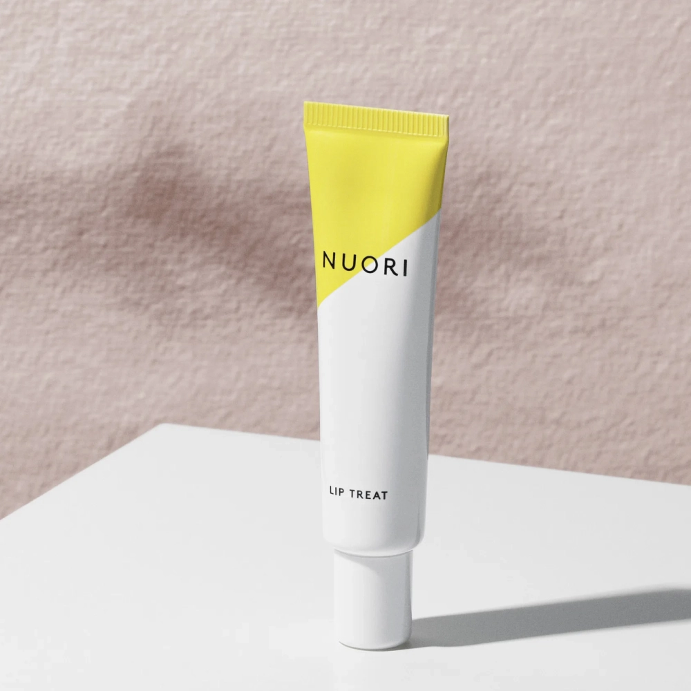 Увлажняющий бальзам для губ Lip Treat NUORI Оттенок Original — фото 5
