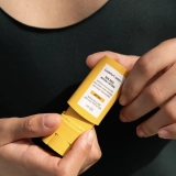 Прозрачный солнцезащитный стик Sun Soul Invisible Defense Stick SPF 50+ COMFORT ZONE Вес 9 г — фото 4