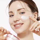 Увлажняющий крем с коллагеном и гиалуроновой кислотой Triple Collagen Cream MEDICUBE Объем 50 мл — фото 3