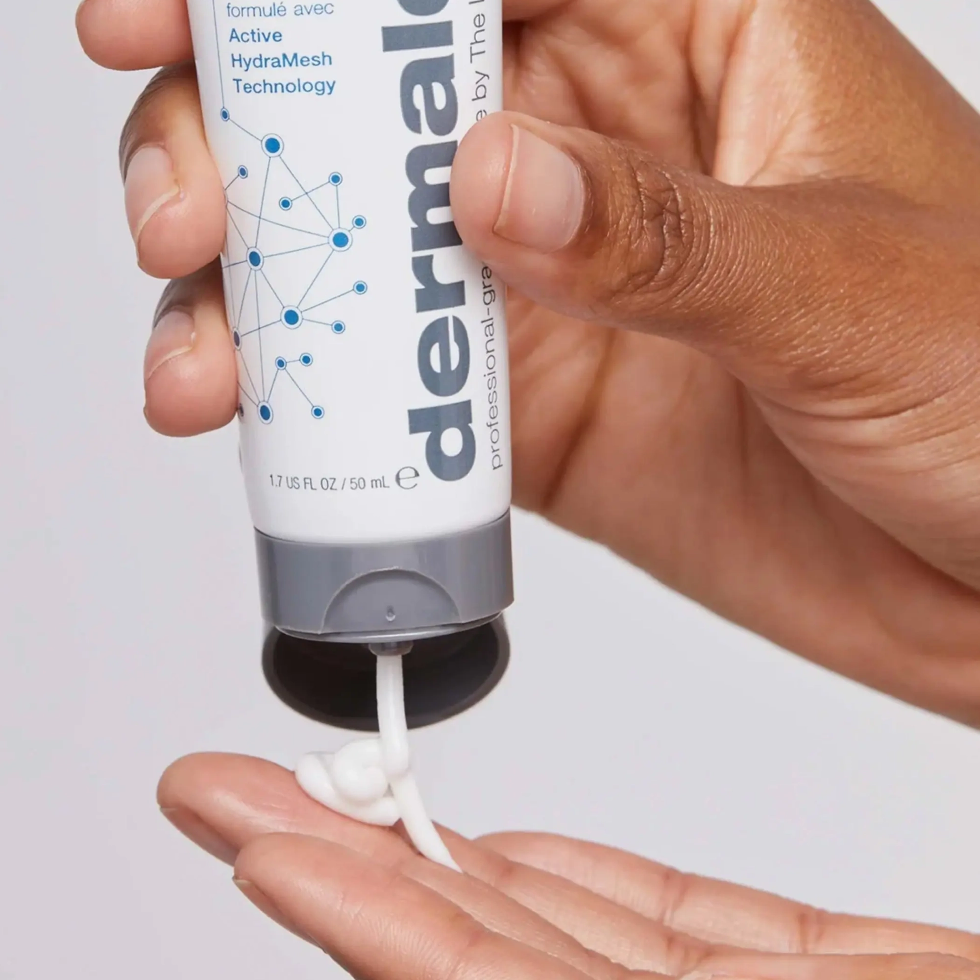 Помʼякшувальний крем для шкіри обличчя Skin Smoothing Cream DERMALOGICA Обʼєм 150 мл — фото 3