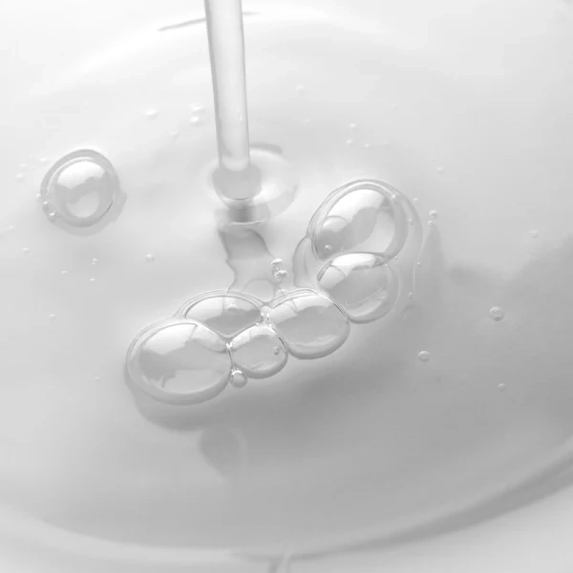 Прозорий гель автозасмага для тіла Clear Self Tanning Gel BALI BODY Обʼєм 400 мл — фото 2