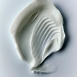 Зволожувальний лосьйон для тіла з ароматом шафрану та кедру Body Lotion Saffron & Cedar SALT & STONE Обʼєм 100 мл — фото 2