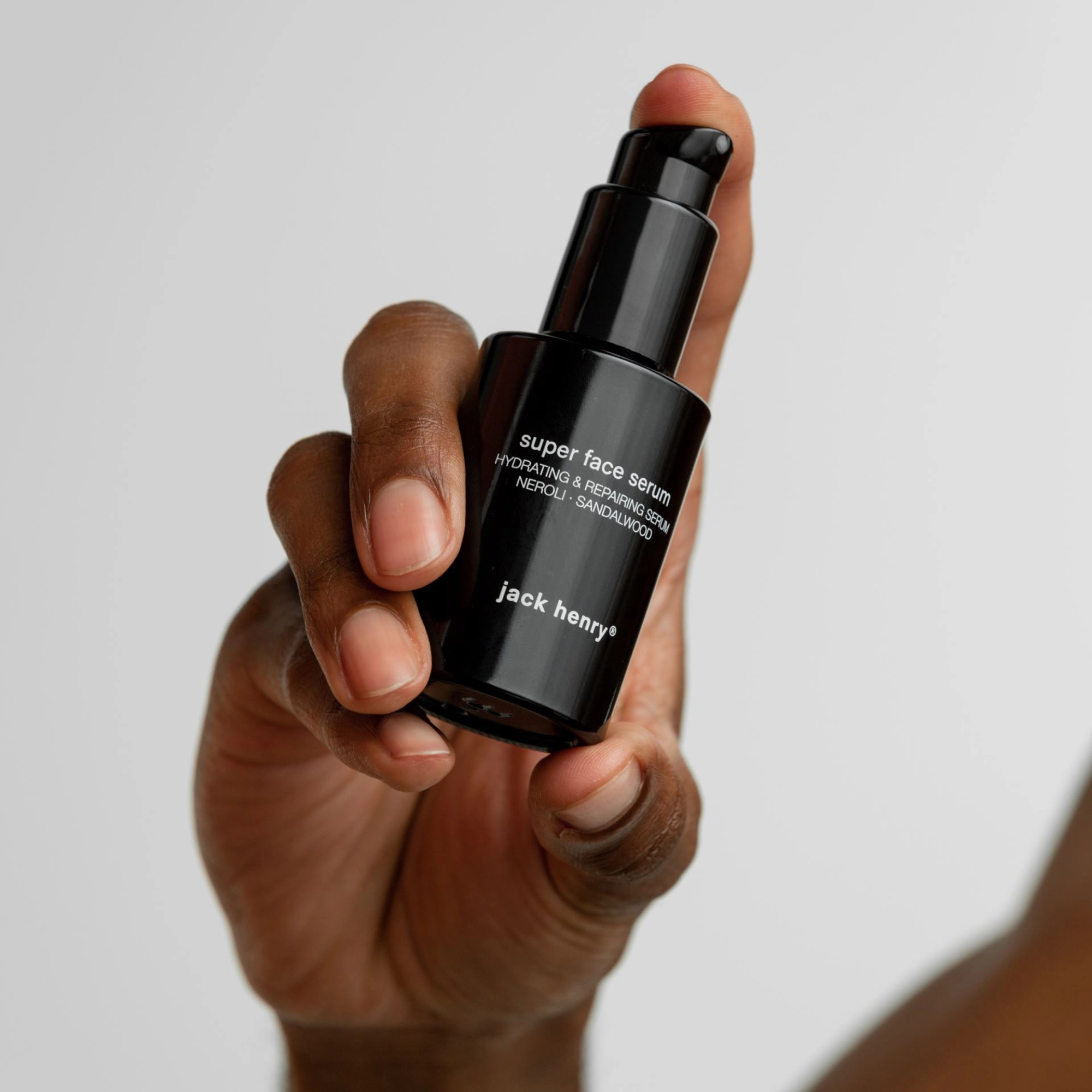 Антивозрастная осветляющая сыворотка для лица Super Face Serum JACK HENRY Объем 30 мл — фото 3