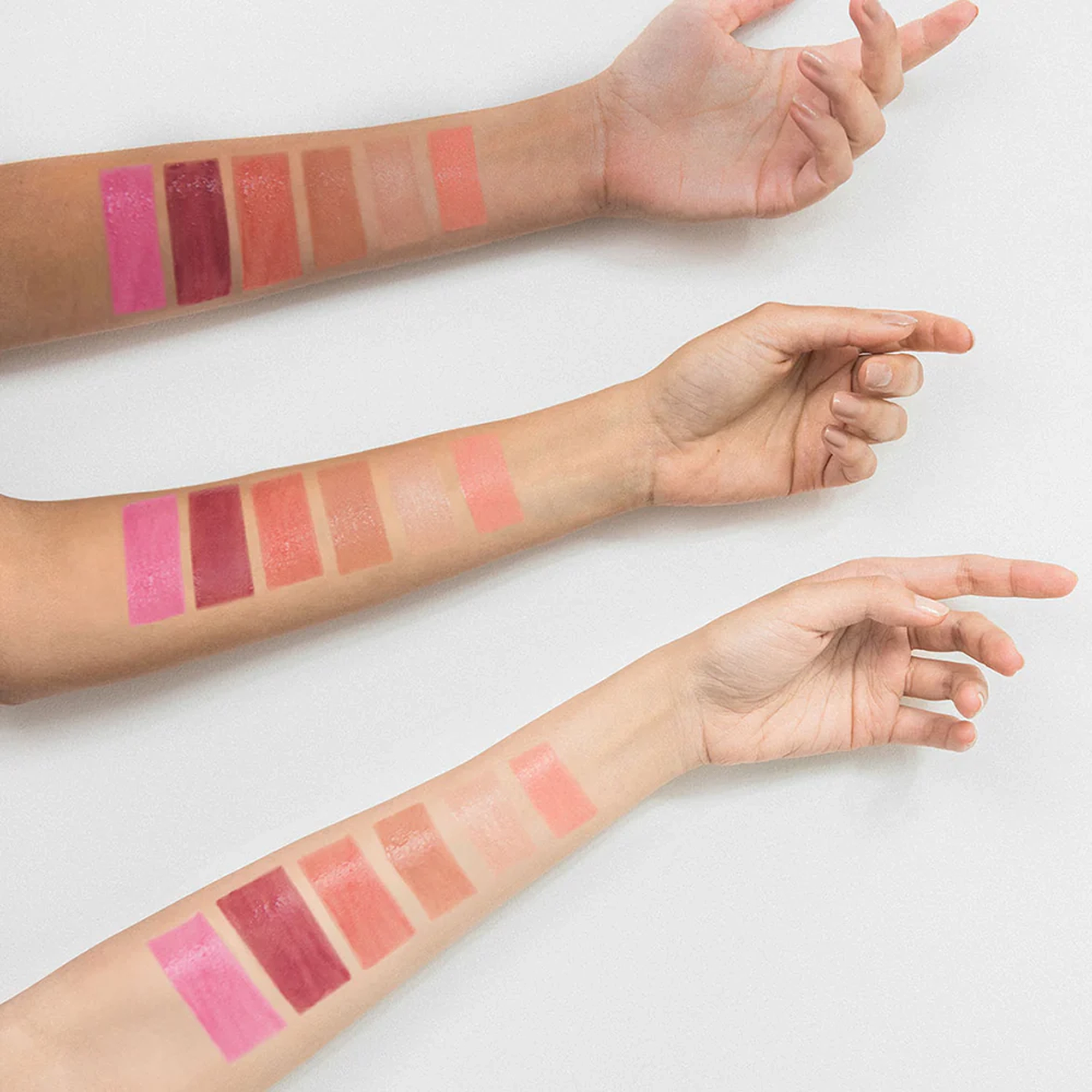 Зволожувальний блиск для губ Perfecting Gloss HYDROPEPTIDE Відтінок Palm Spring — фото 4