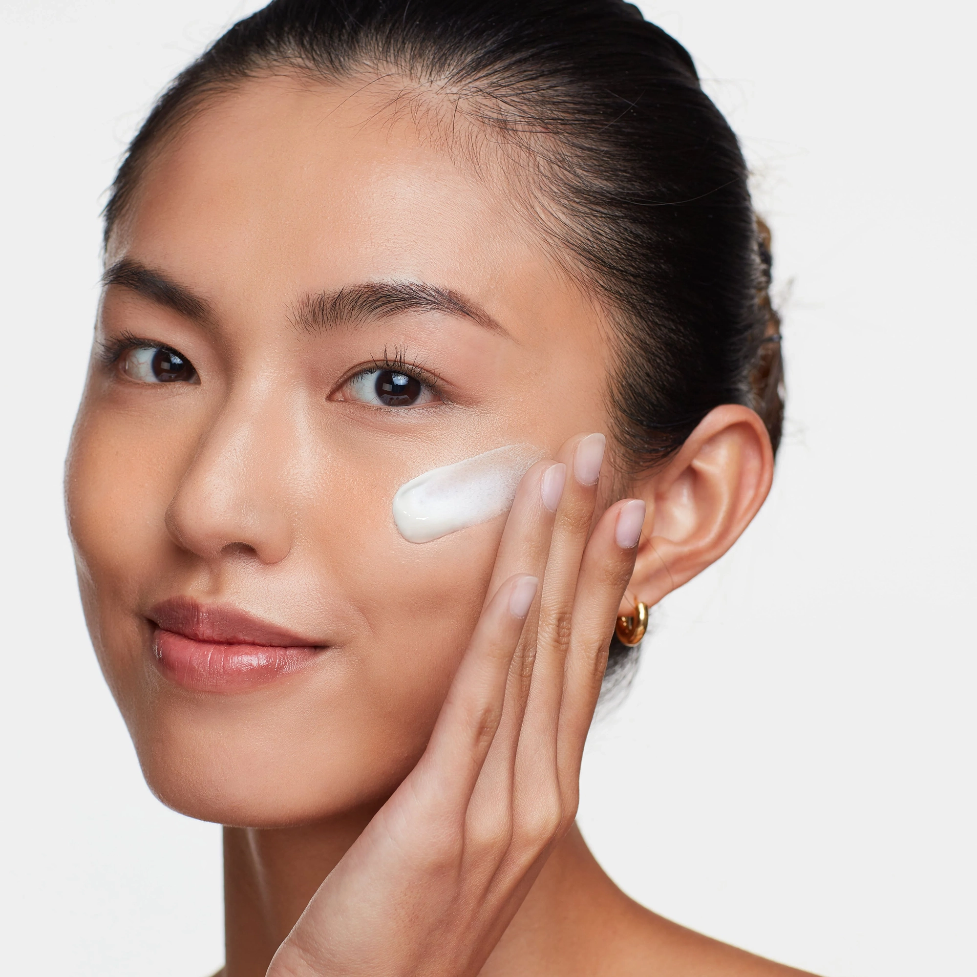 Мінеральна сонцезахисна сироватка з SPF 30 Solar Dew SPF 30 Mineral Serum HYDROPEPTIDE Обʼєм 40 мл — фото 3