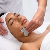 Шкребок для масажу Гуа-ша з нержавіючої сталі Stainless Steel Gua Sha HYDROPEPTIDE — фото 4