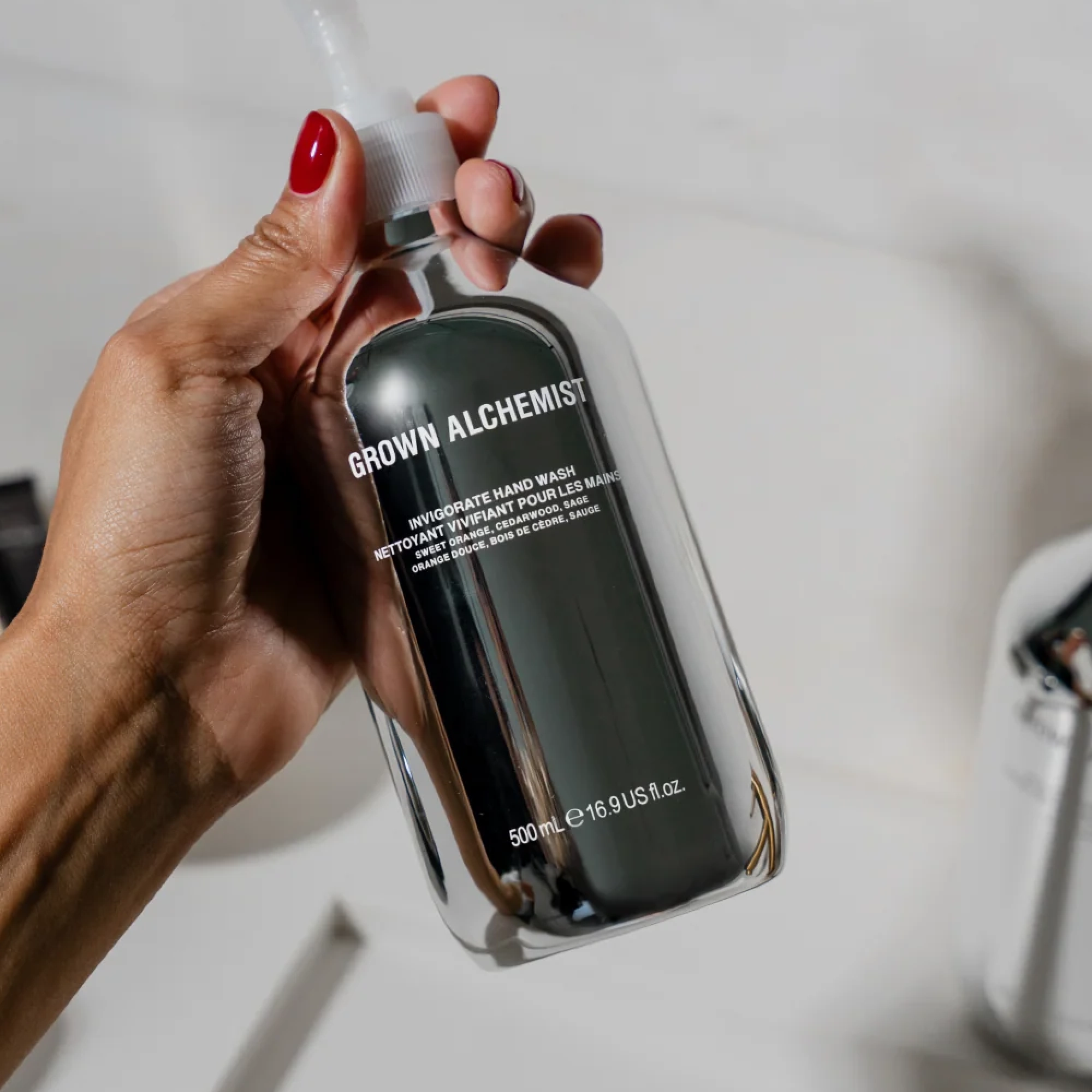 Лімітований набір для догляду за руками у хромованому дизайні Hand Care Set: Chrome Edition GROWN ALCHEMIST — фото 6