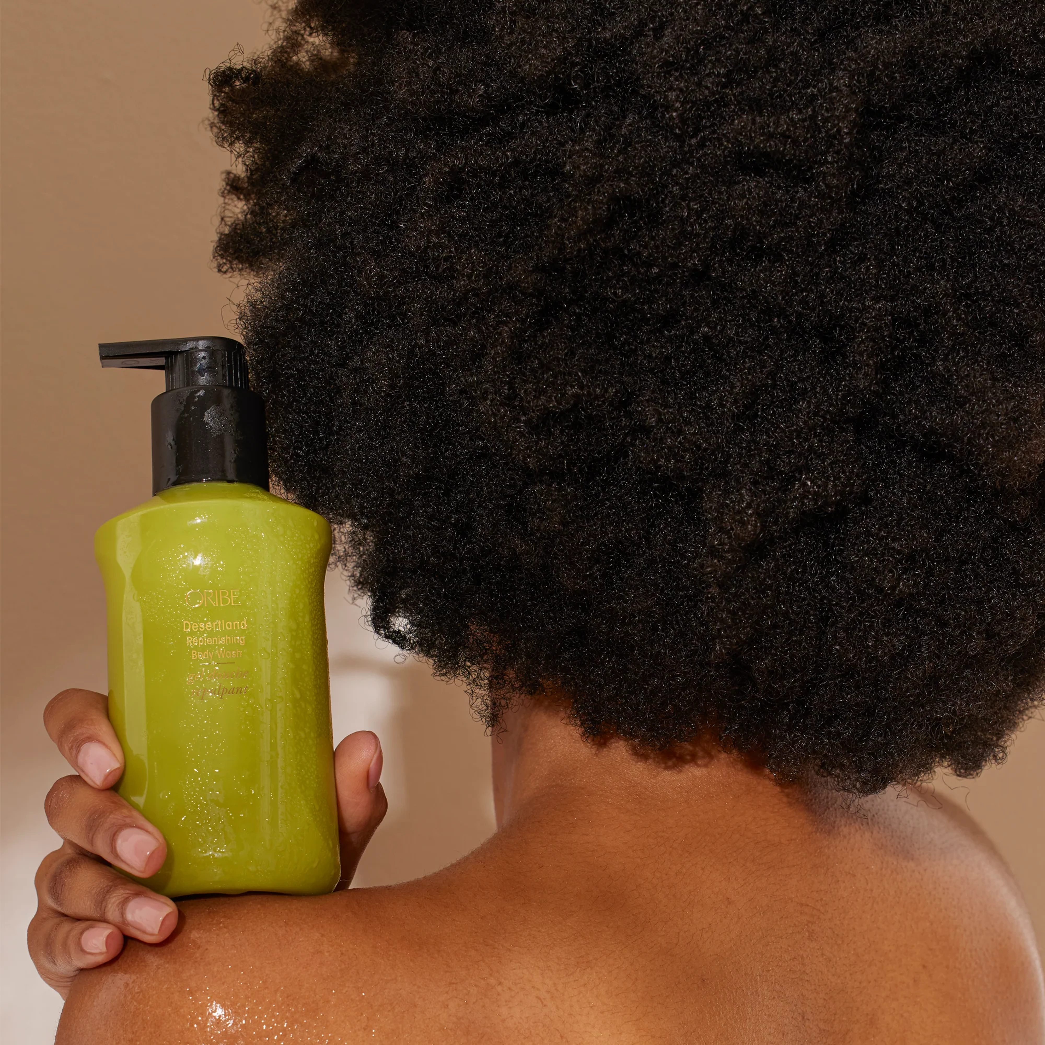 Відновлювальний гель для душу "Легенда пустелі" Desertland Reprenishing Body Wash ORIBE Обʼєм 300 мл — фото 3