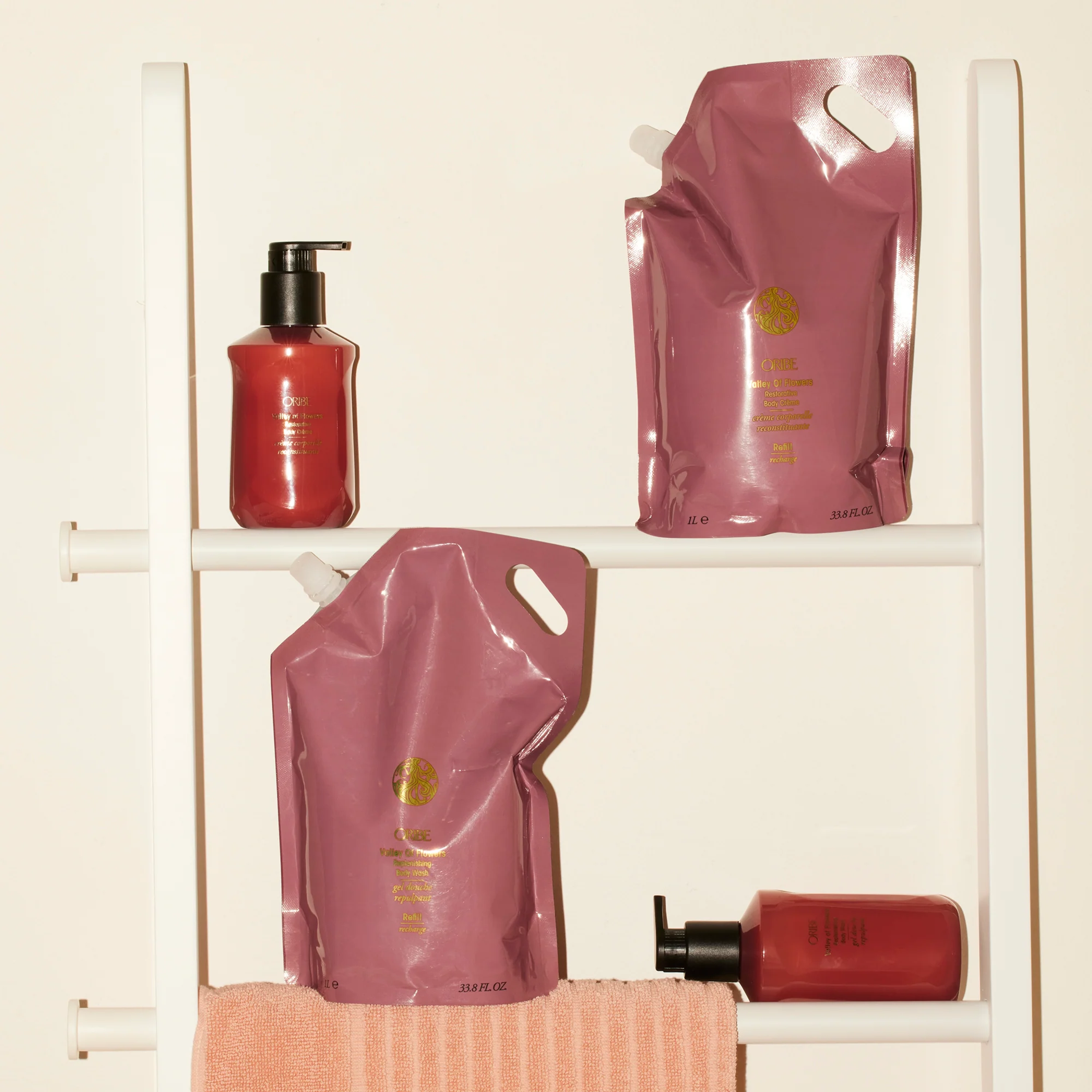Відновлювальний гель для душу "Квіткове пробудження» Valley of Flowers Replenishing Body Wash ORIBE Обʼєм 300 мл — фото 5