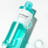 Тонер з азелаїновою кислотою та ніацинамідом Azelaic Acid Niacinamide Clear Toner MEDICUBE Обʼєм 250 мл — фото 3