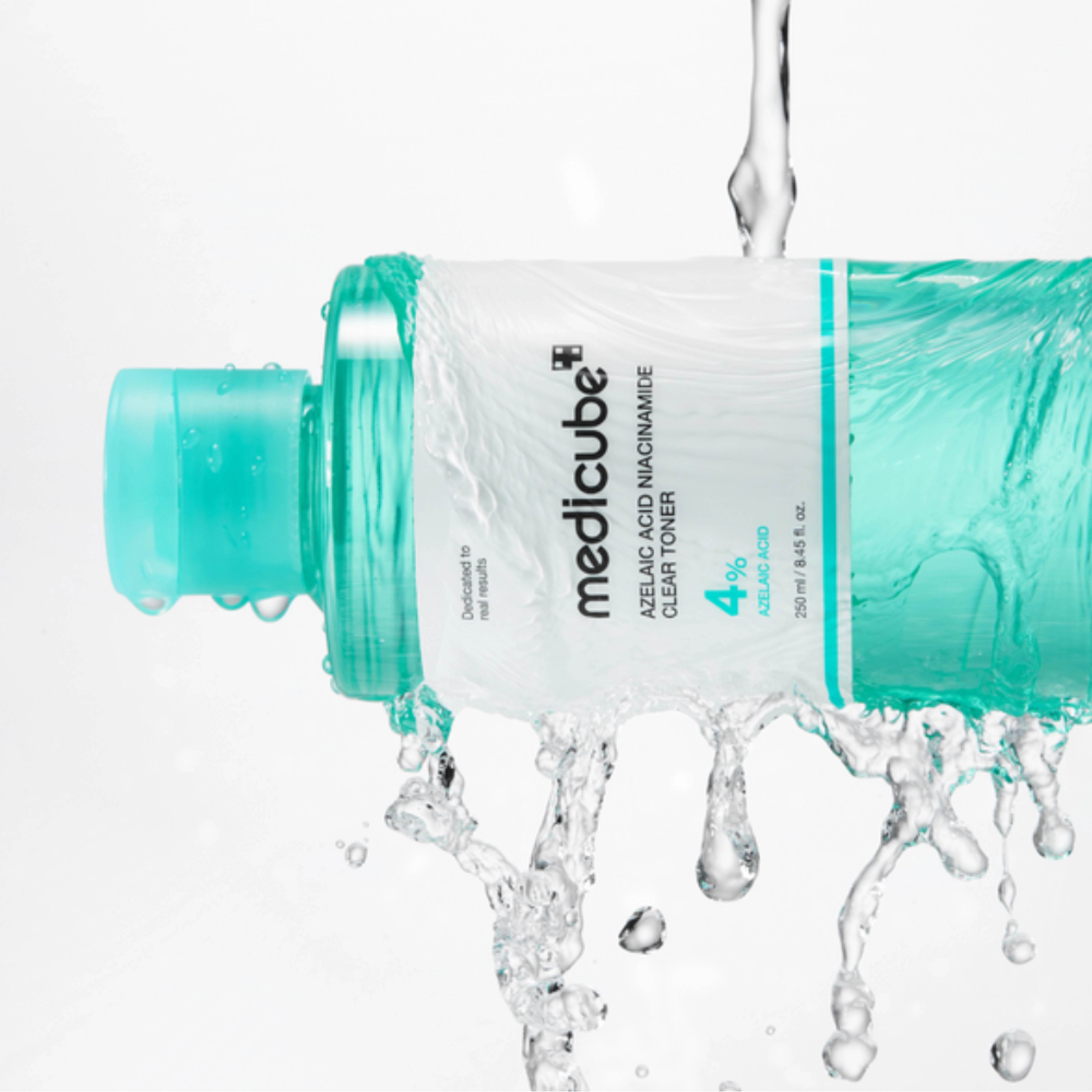 Тонер з азелаїновою кислотою та ніацинамідом Azelaic Acid Niacinamide Clear Toner MEDICUBE Обʼєм 250 мл — фото 4