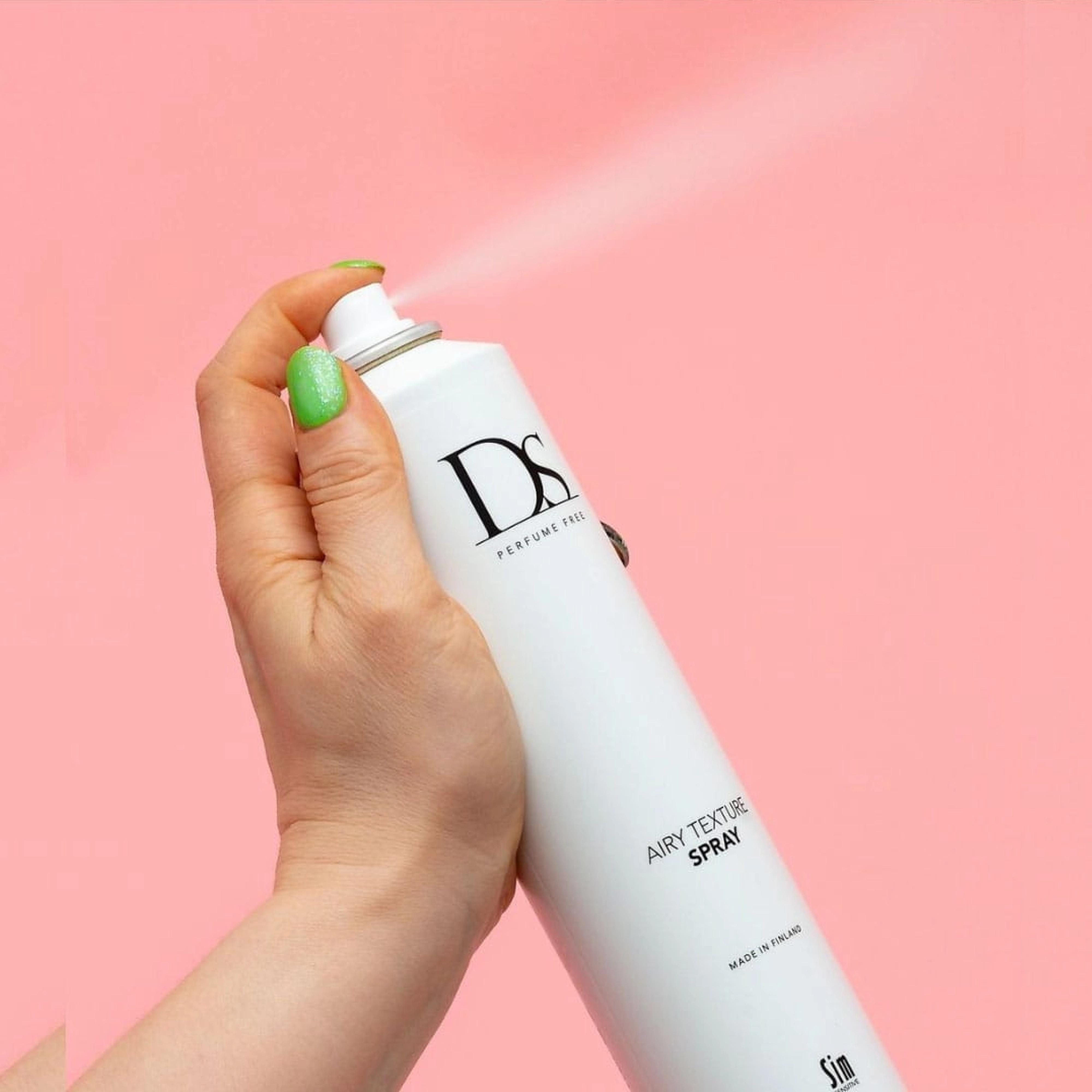 Текстурирующий спрей для волос DS Styling Airy Texture Spray SIM SENSITIVE Объем 300 мл — фото 2
