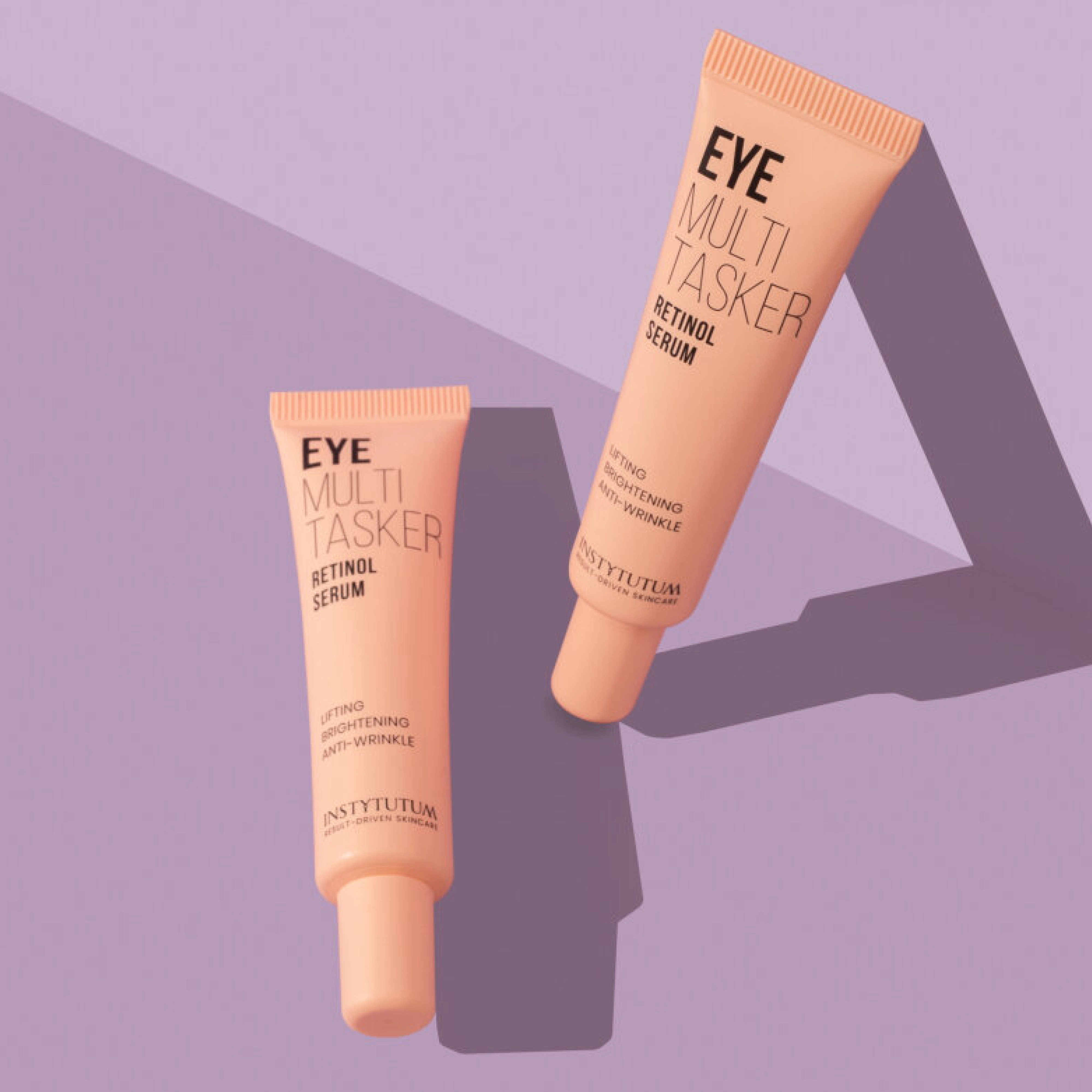 Сыворотка для кожи вокруг глаз с 5% ретиноидом Eyemultitasker Retinol Serum INSTYTUTUM Объем 15 мл — фото 4
