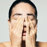 Гідрофільна олія для делікатного очищення шкіри Renewal Melting Cleanser INSTYTUTUM Обʼєм 120 мл — фото 5