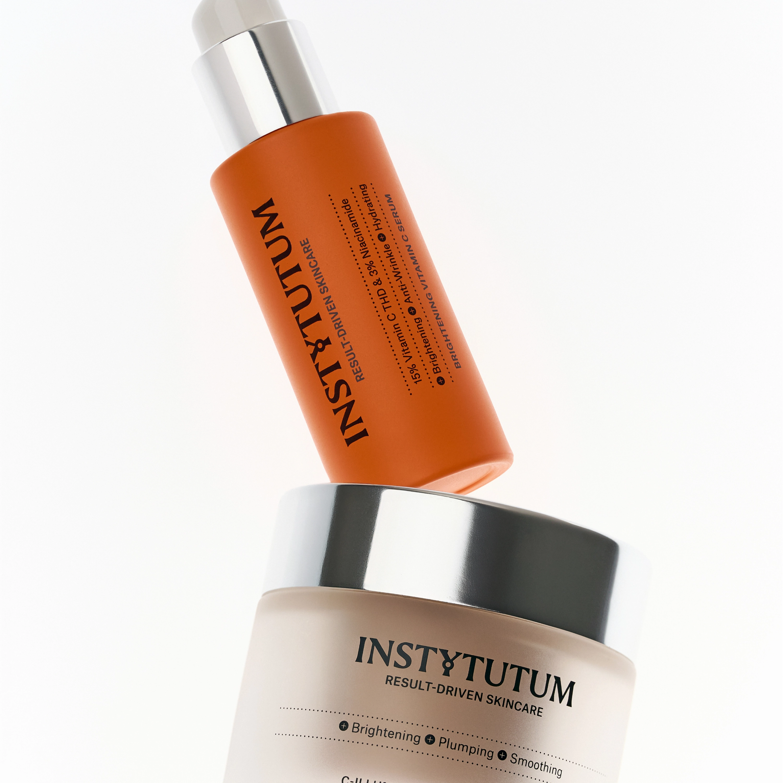 Суперконцентрована сироватка з 15% вітаміну С Brightening Vitamin C Serum INSTYTUTUM Обʼєм 30 мл — фото 6