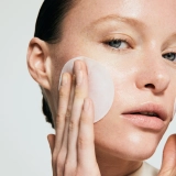Пады с кислотами для глубокого обновления кожи Resurfacing Multi-Acids Pads INSTYTUTUM — фото 3