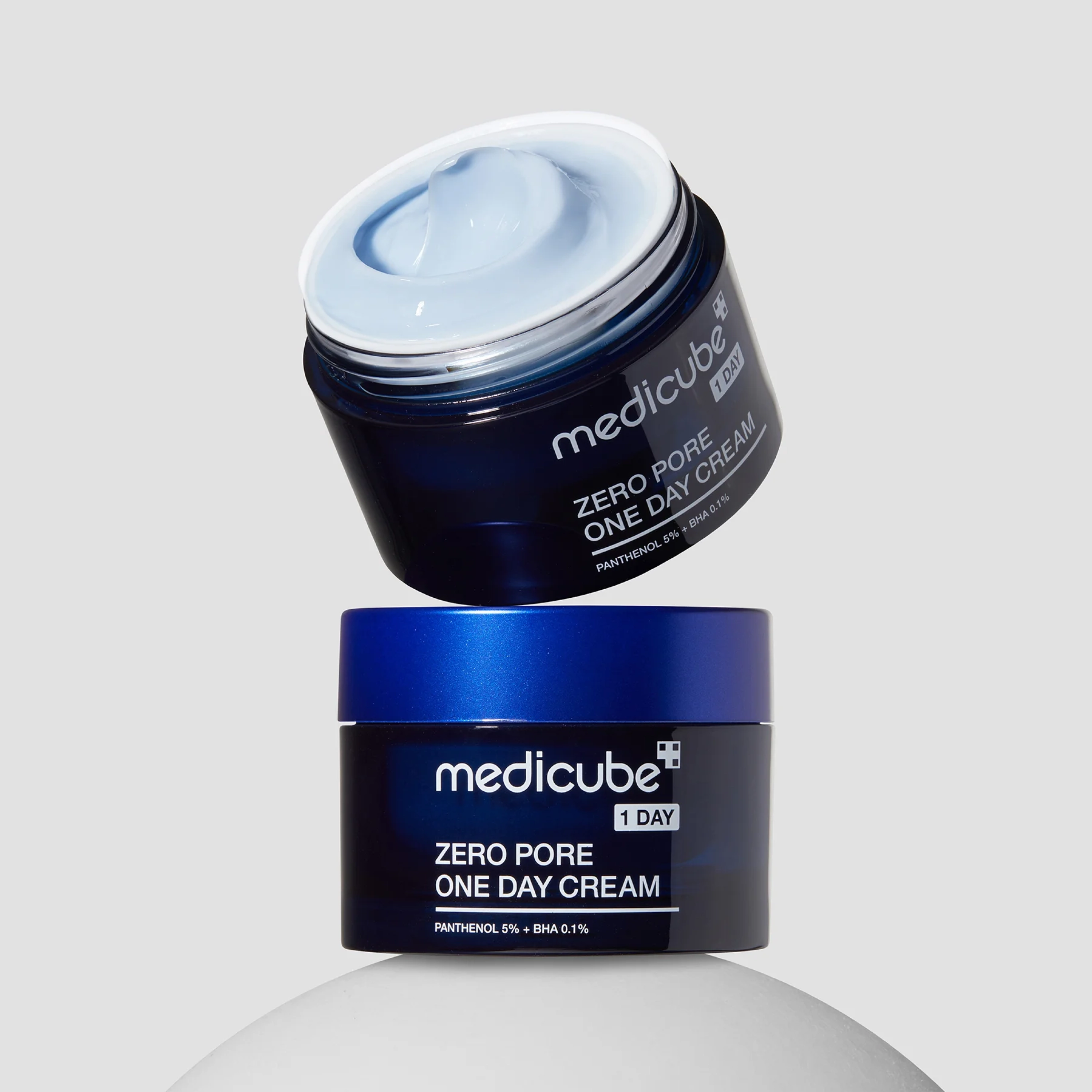 Увлажняющий балансирующий крем для кожи с расширенными порами Zero Pore One Day Cream MEDICUBE Объем 50 мл — фото 7