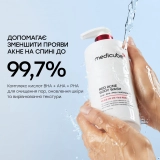 Протизапальний гель для душу з кислотами Red Acne Body Wash MEDICUBE Обʼєм 400 мл — фото 4