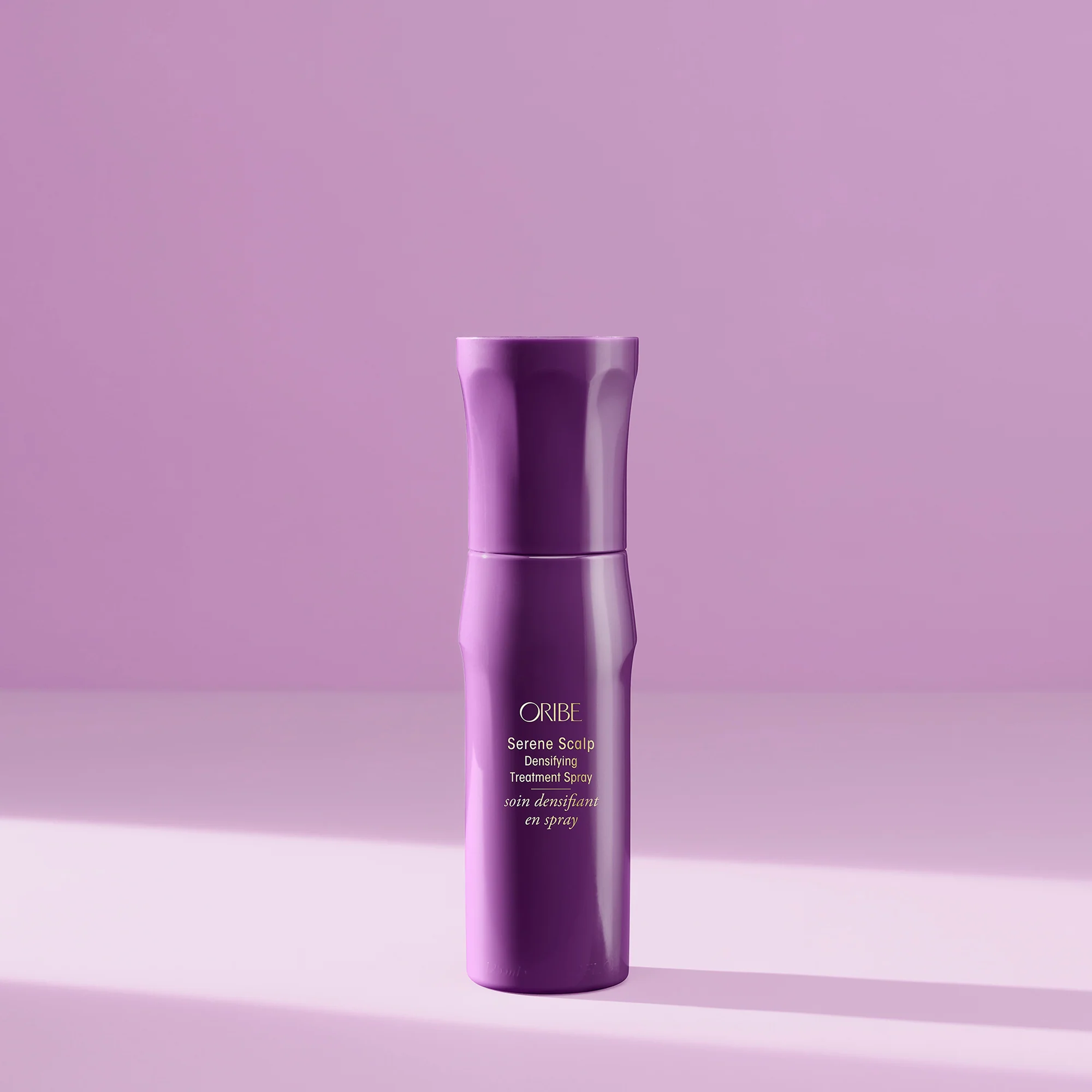 Ущільнюючий спрей для тонкого волосся Serene Scalp Thickening Treatment Spray ORIBE Обʼєм 125 мл — фото 4
