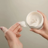 Интенсивная восстанавливающая маска для сухих и поврежденных волос Haircare Intensive Moisture Repair Mask PERRICONE MD Объем 192 мл — фото 3