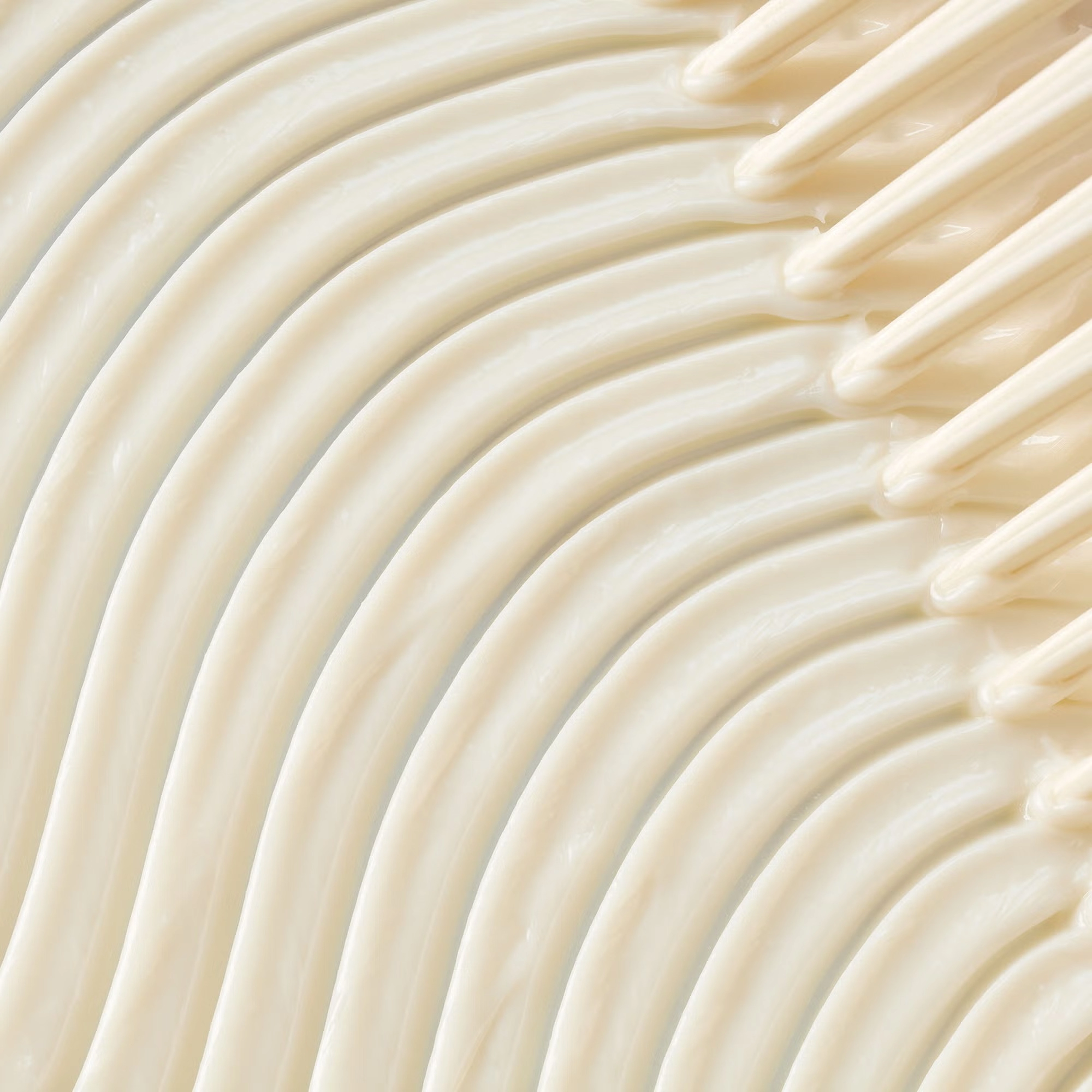 Интенсивная восстанавливающая маска для сухих и поврежденных волос Haircare Intensive Moisture Repair Mask PERRICONE MD Объем 192 мл — фото 2