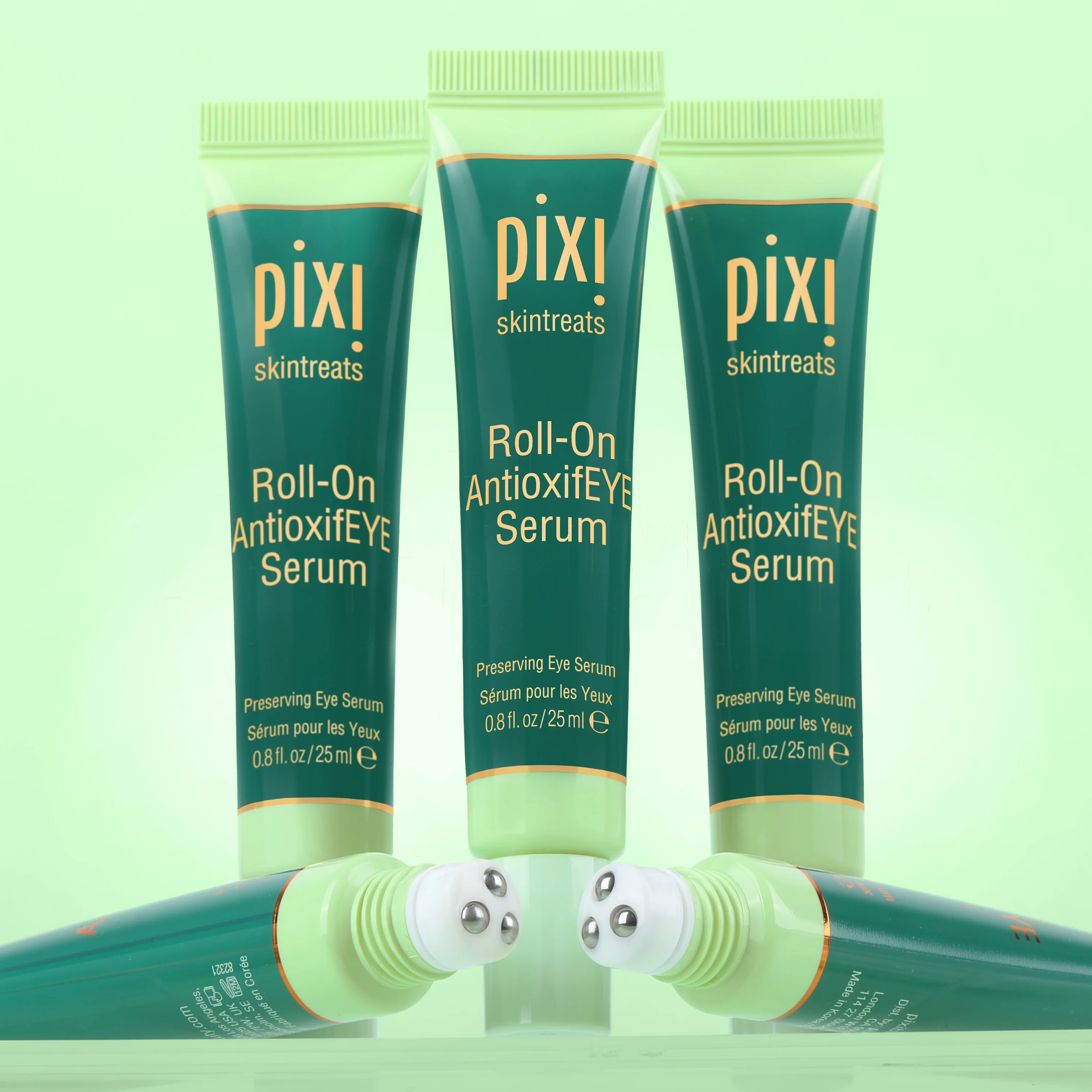 Антиоксидантна роликова сироватка проти набряків Antioxidant Roll On Eye Serum PIXI Обʼєм 25 мл — фото 5