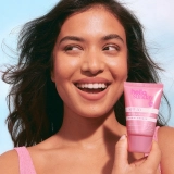 Сяючий праймер SPF 50 з гіалуроновою кислотою The Illuminating One SPF 50 Glow Makeup Primer with Hyaluronic Acid HELLO SUNDAY Обʼєм 50 мл — фото 8