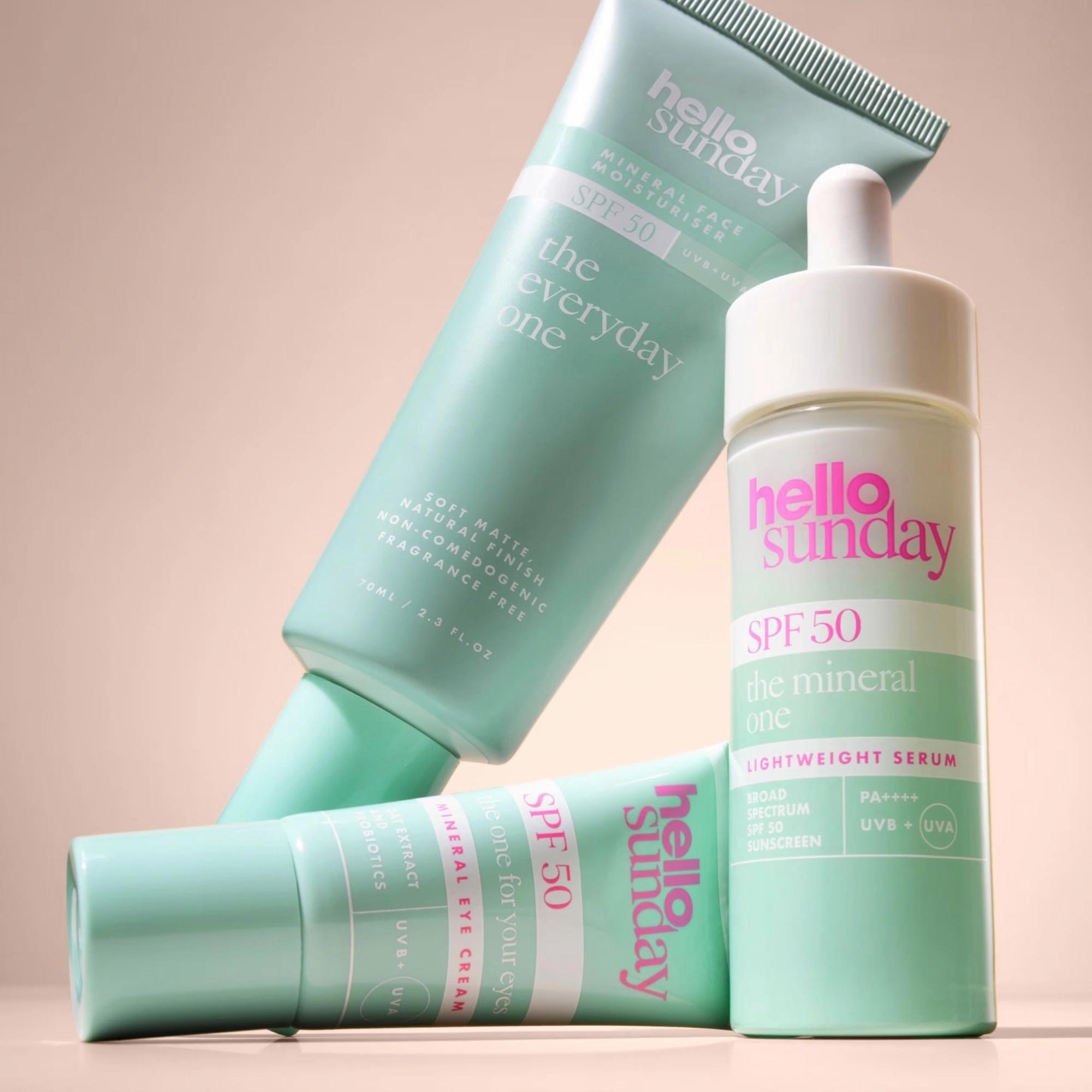 Минеральный увлажняющий крем для лица SPF 50 The Everyday One Non-Comedogenic Mineral Face Moisturiser SPF 50 with Centella Asiatica HELLO SUNDAY Объем 70 мл — фото 8